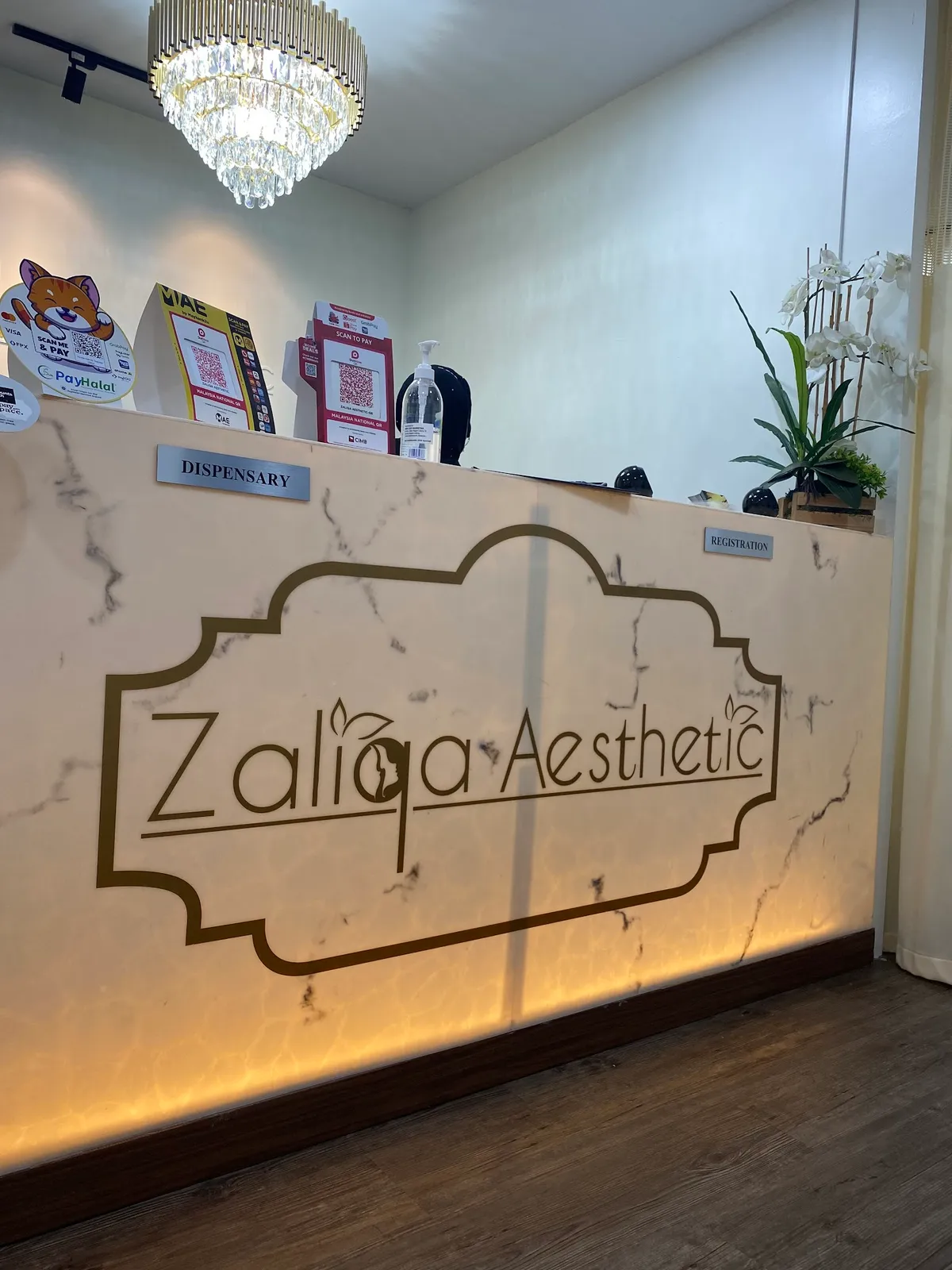 Zaliqa Aesthetic JB photo 4